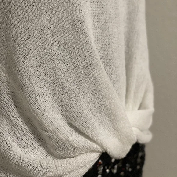 Splendid Knit Front Twist Top - Picture 4 of 4